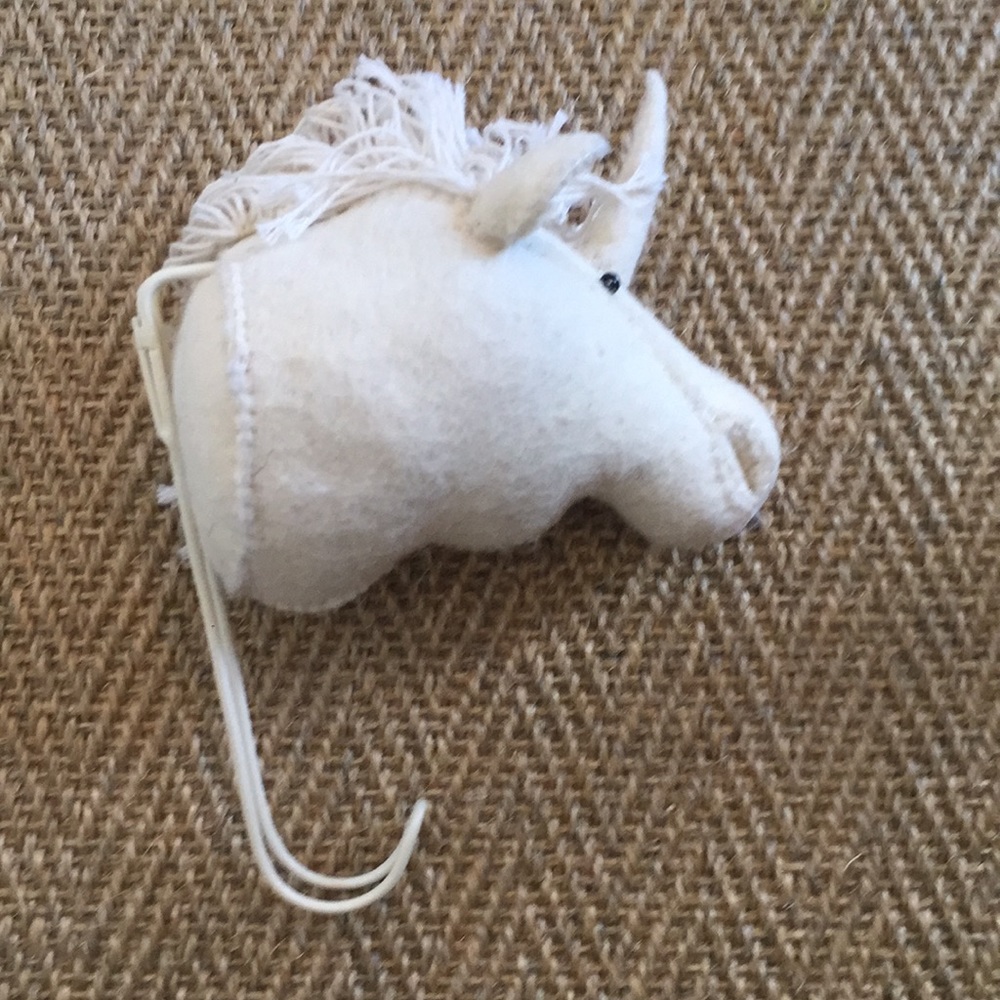 Unicorn nursery decoration